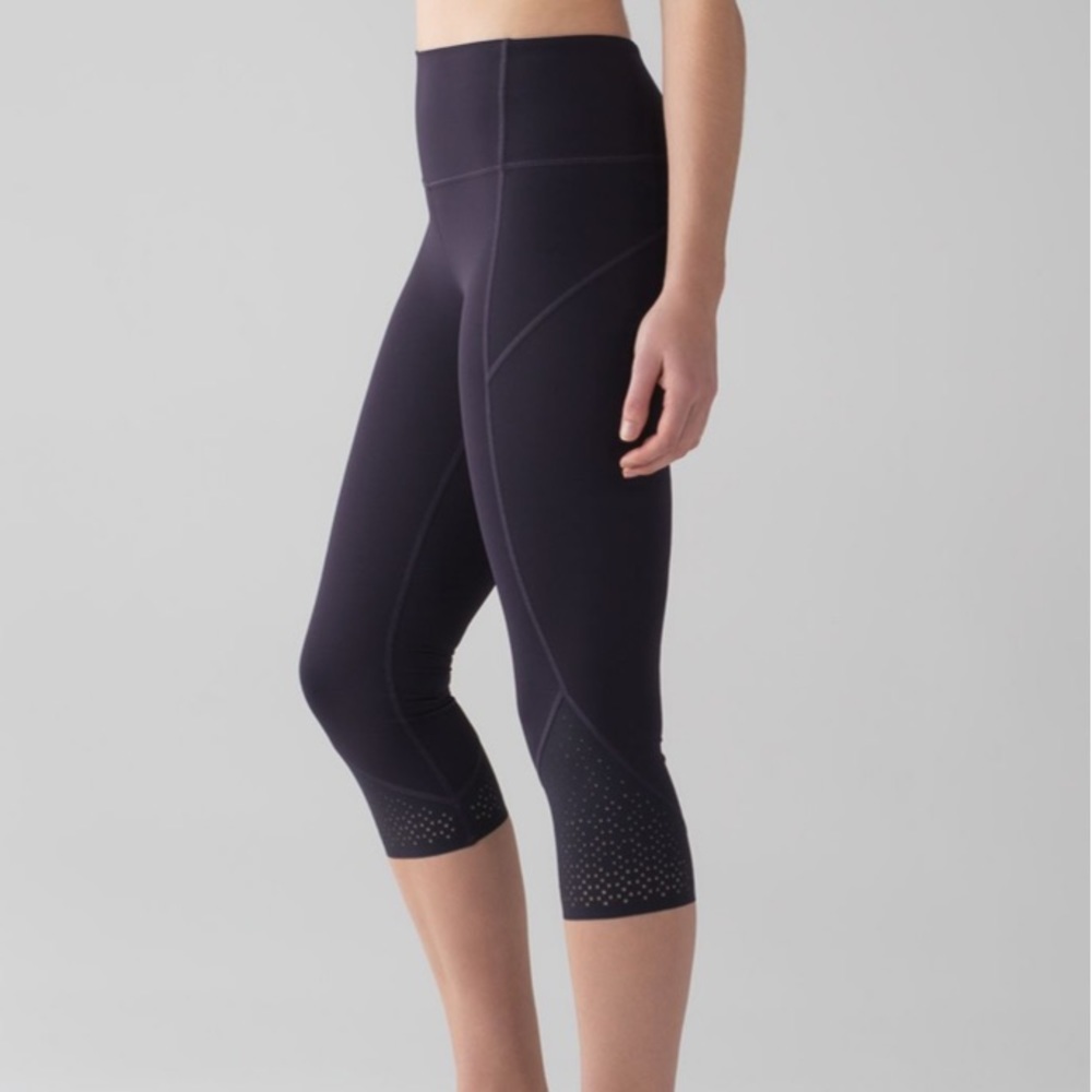 Lululemon Anew Crop Leggings